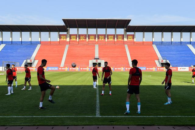 周琦25+13广东逆转天津 王睿泽25分青岛胜山东