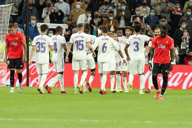 库里21分亚历山大空砍52分 勇士力克雷霆2连胜